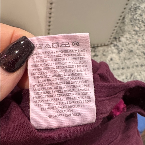 Victoria’s Secret PINK VINTAGE Crewneck Pocket T-shirt - Picture 9 of 9